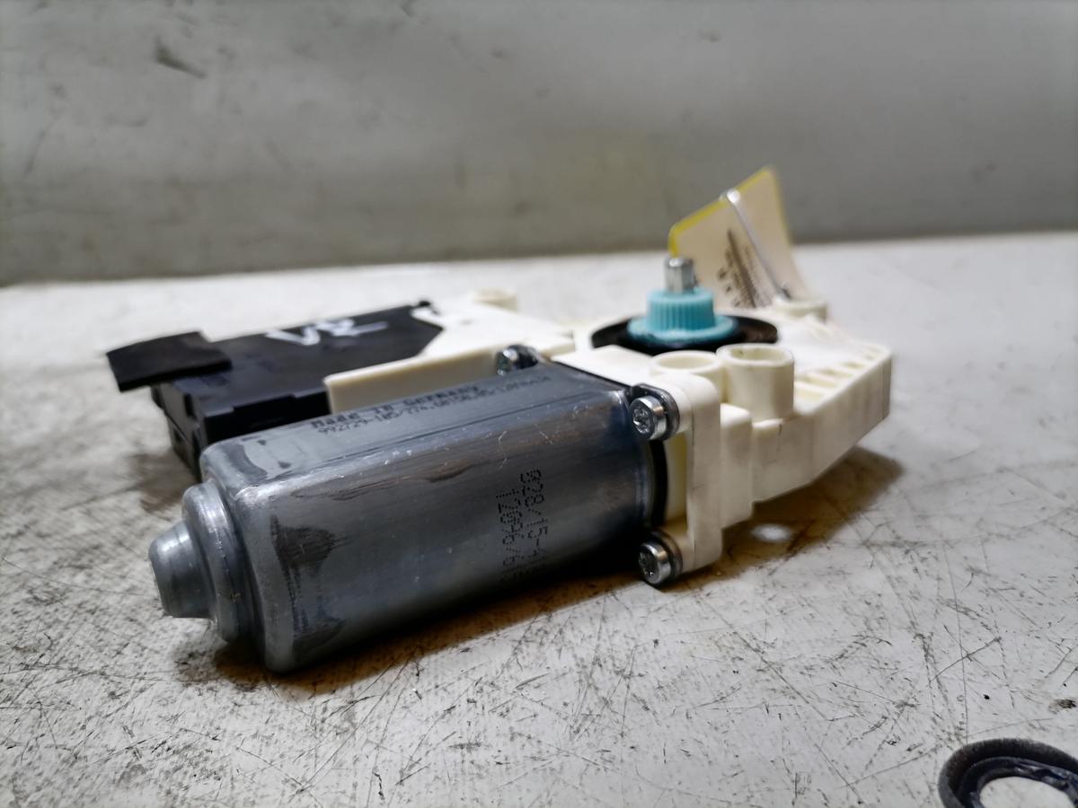 VW Passat 3C original Fensterhebermotor vorn rechts Bj.2006